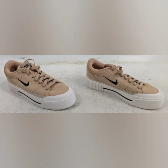 Nike Women's Court Legacy Lift Platform Sneakers Size US 7.5 NWOT MSRP 94.99 - Picture 7 of 10